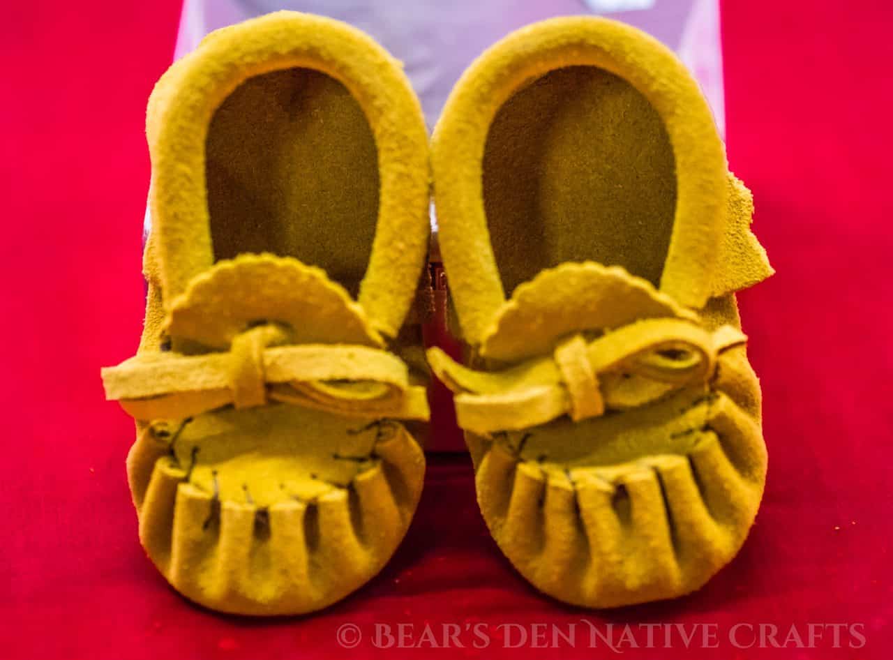 Moccasins & Mitts For Everyone!